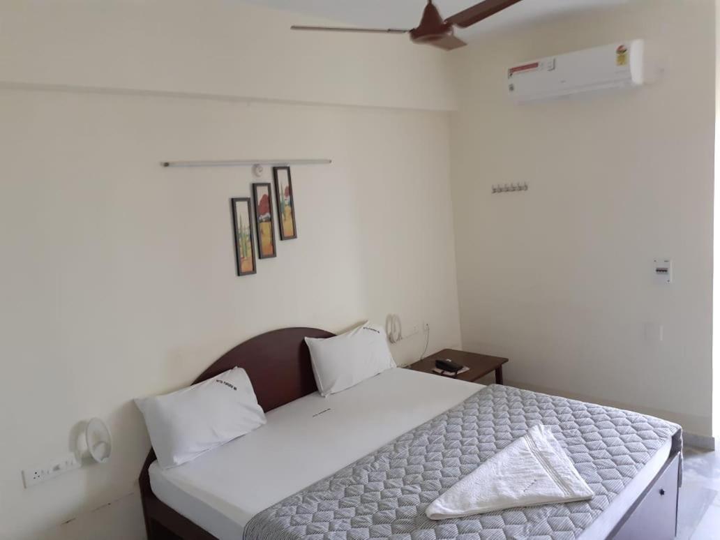 Hotel Paradise Inn Tiruppur Extérieur photo